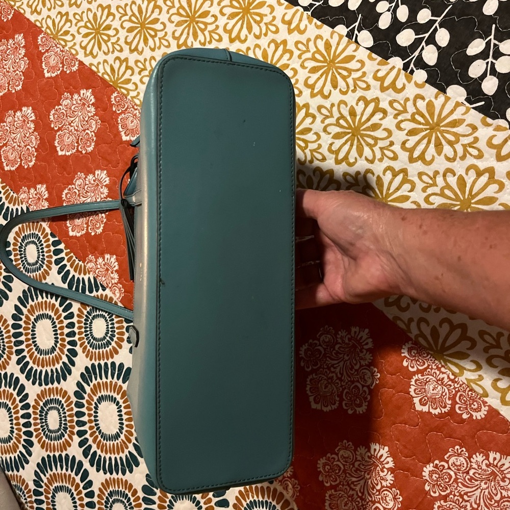 Kate Spade tote - Picture 5 of 5